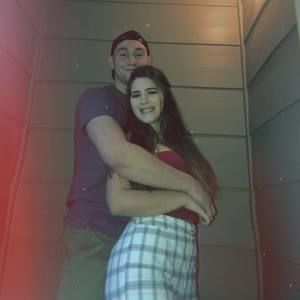 Meet your Posher, Casey